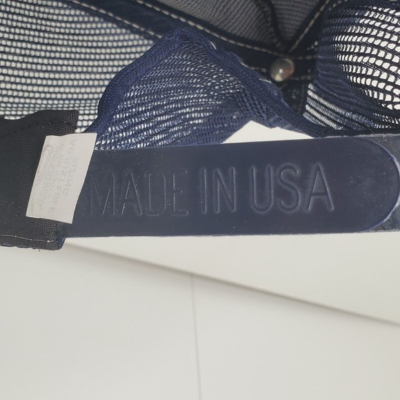 VTG Whayne Supply Patch CAT Backhoe Caterpillar Snapback Cap Trucker Hat USA - Picture 9 of 9